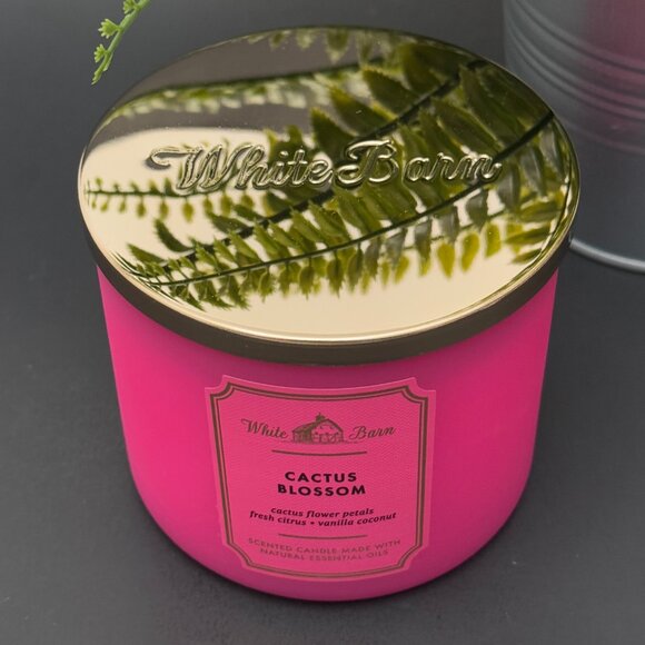 BBW Cactus Blossom White Barn Bath & Body Works 3 Wick Candle - Picture 4 of 10